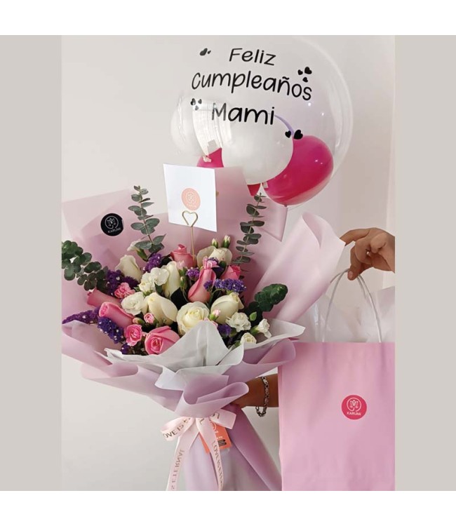 Rosas globo personalido y chcolate (Karumi Pack)